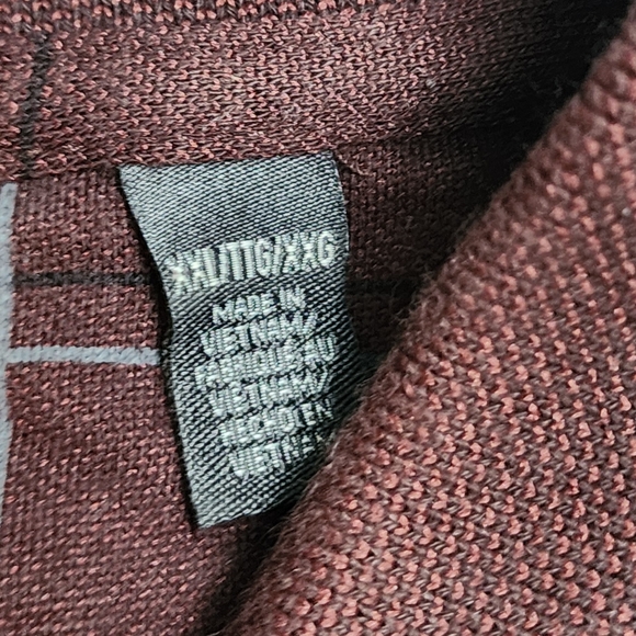 Aarow Classic Fit Short-Sleeve Polo - Picture 3 of 4